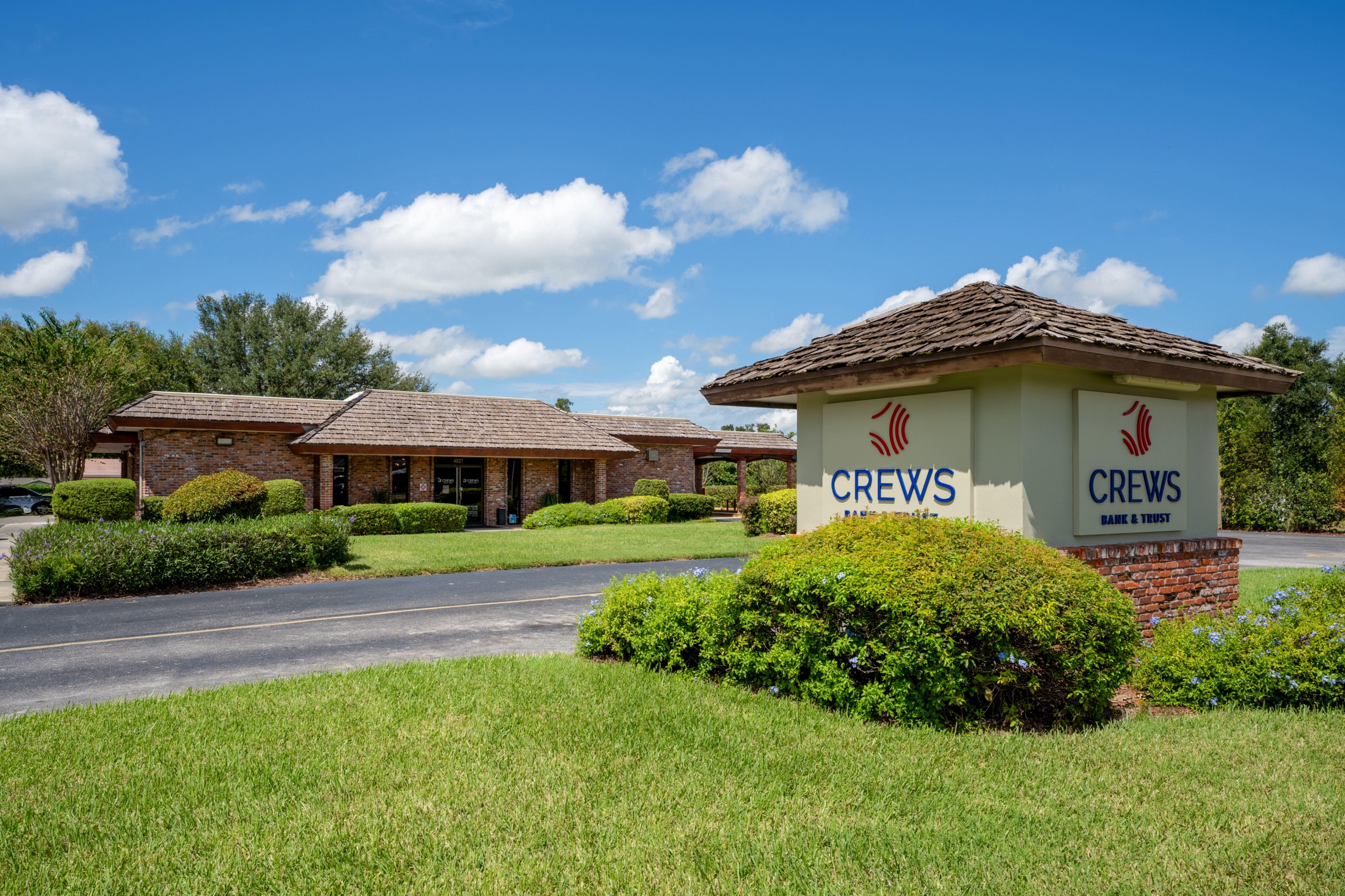 Crews Bank & Trust Image