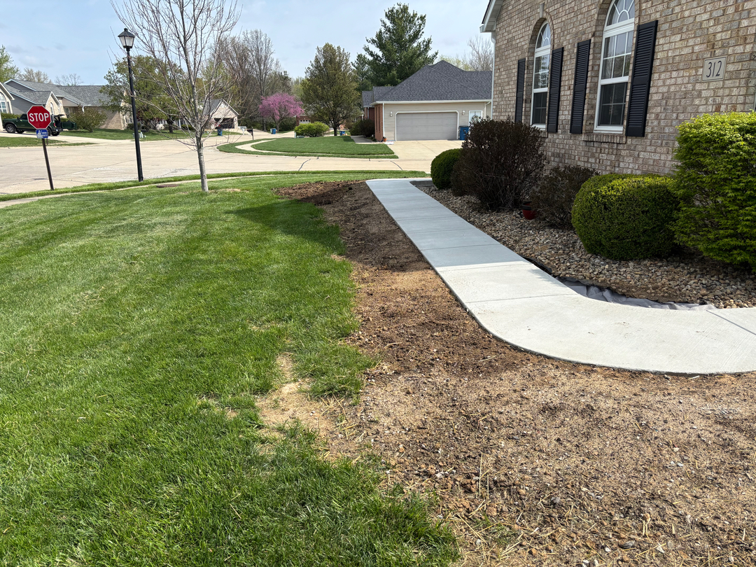 Custom Concrete & Truck Service Image