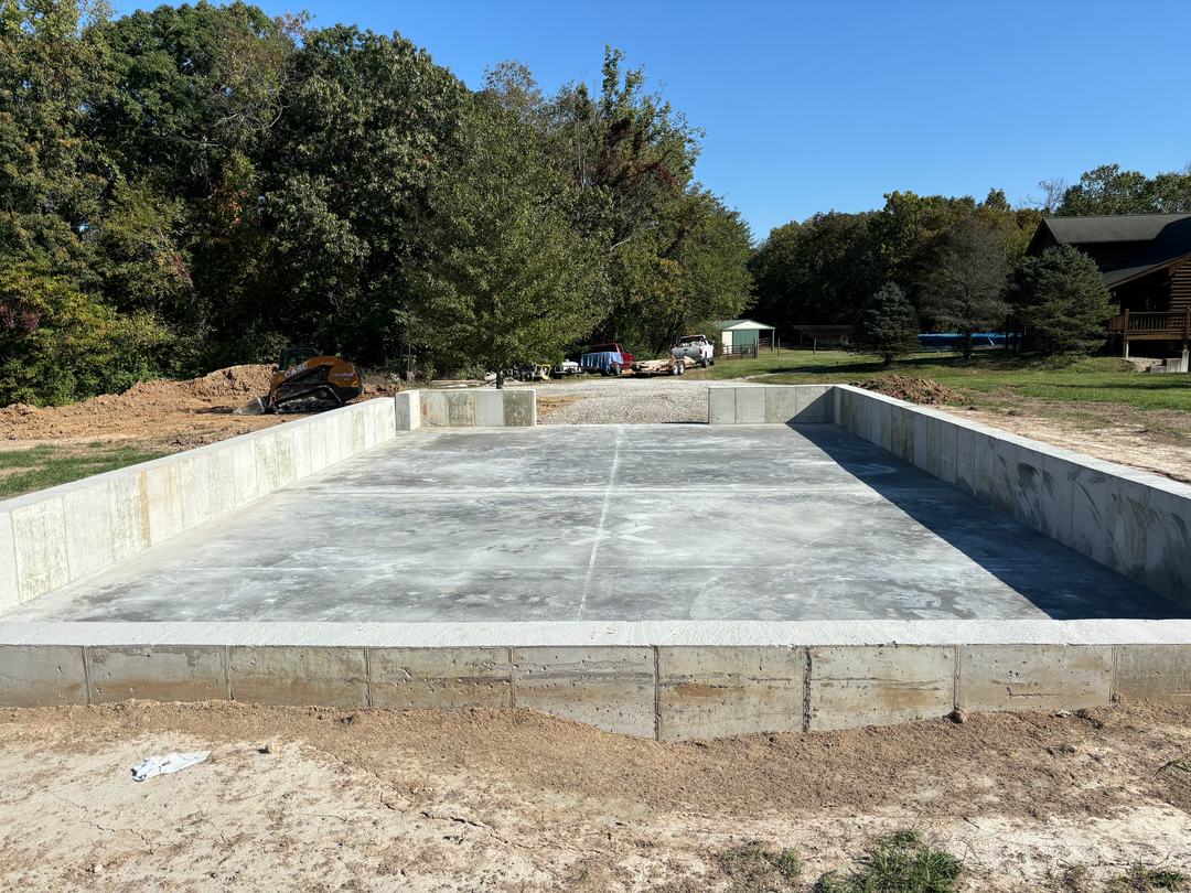 Custom Concrete & Truck Service Image