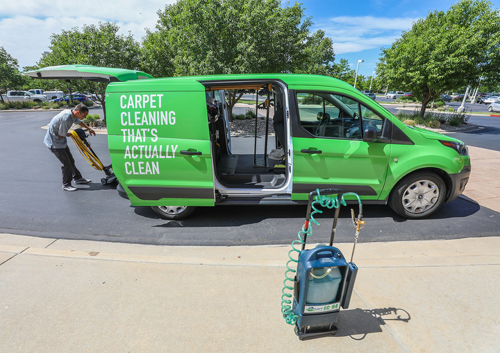 Smart Carpet Cleaning Image