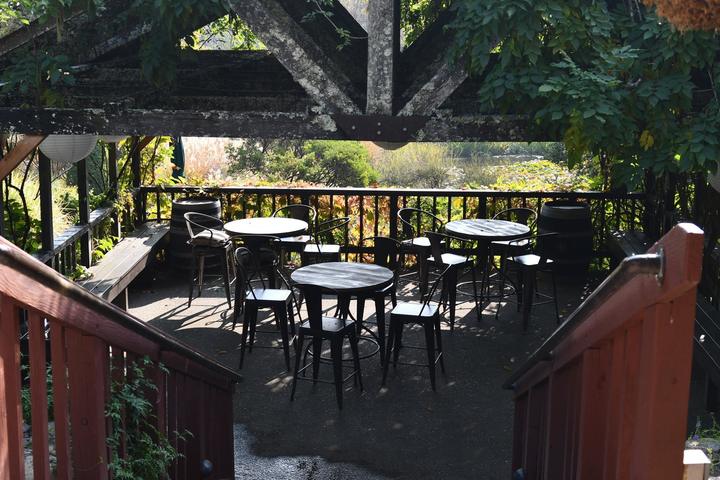 Hans Fahden Vineyards Image