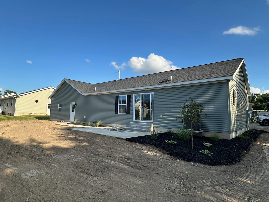 Pine Ridge Homes Image