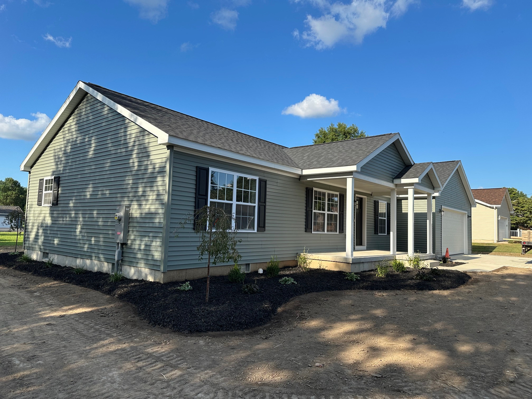 Pine Ridge Homes Image