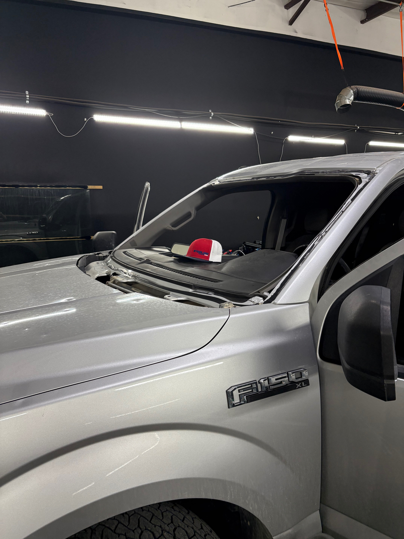 Onyx Tint L.L.C Image