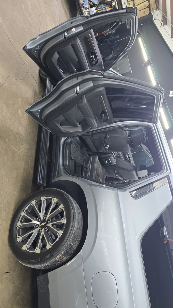 Onyx Tint L.L.C Image