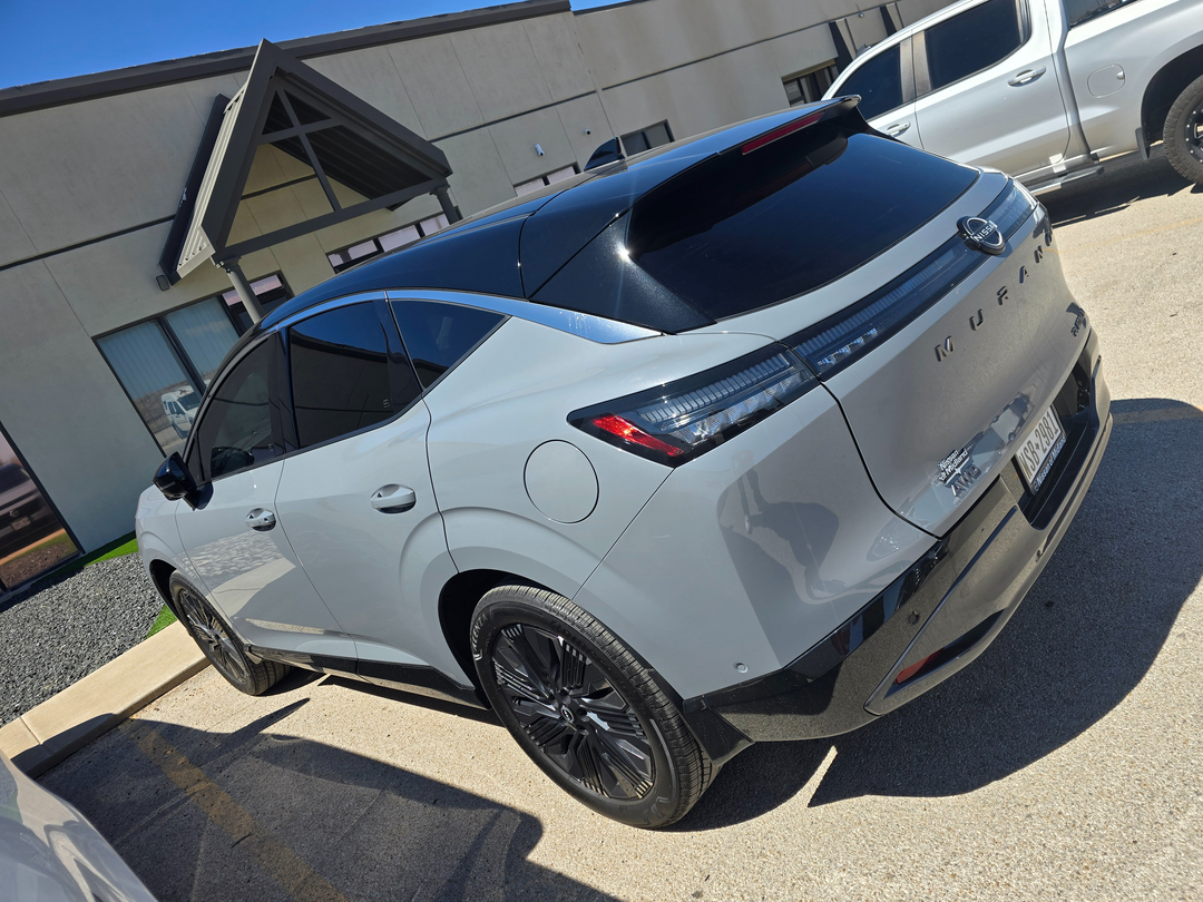 Onyx Tint L.L.C Image