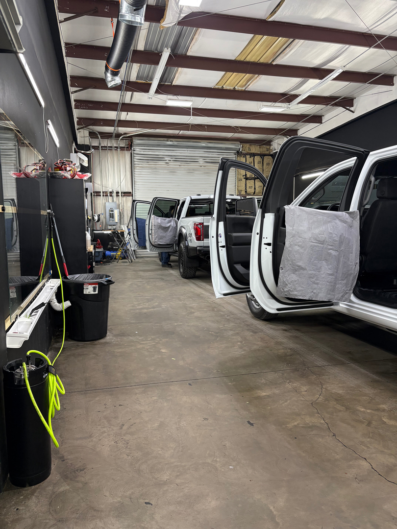 Onyx Tint L.L.C Image