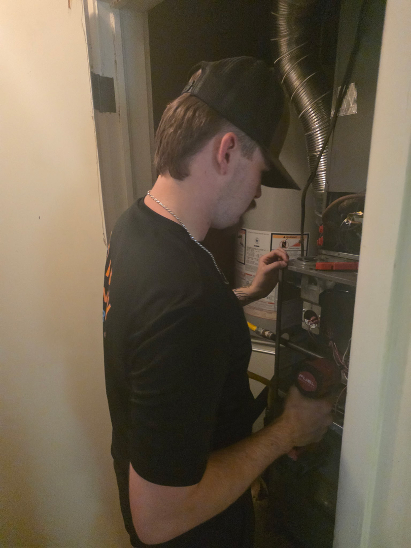 Perry Heating &amp; A/C Logo