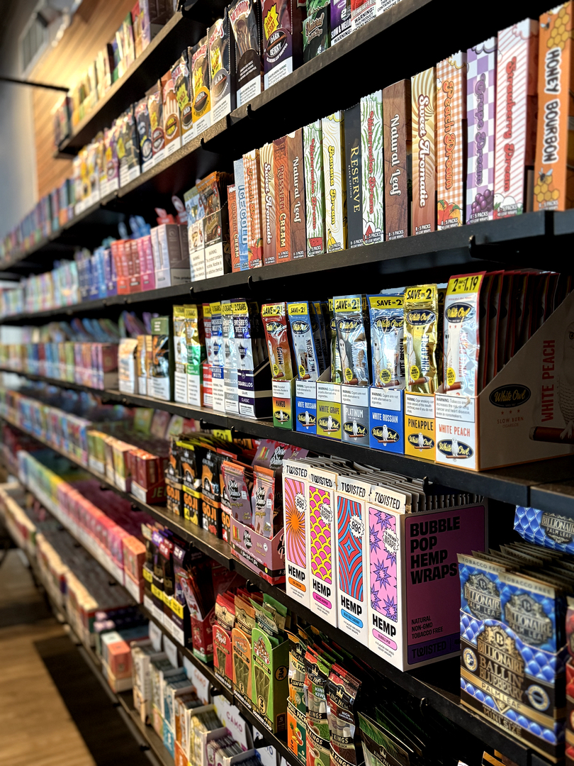 King's Smoke & Vape Image