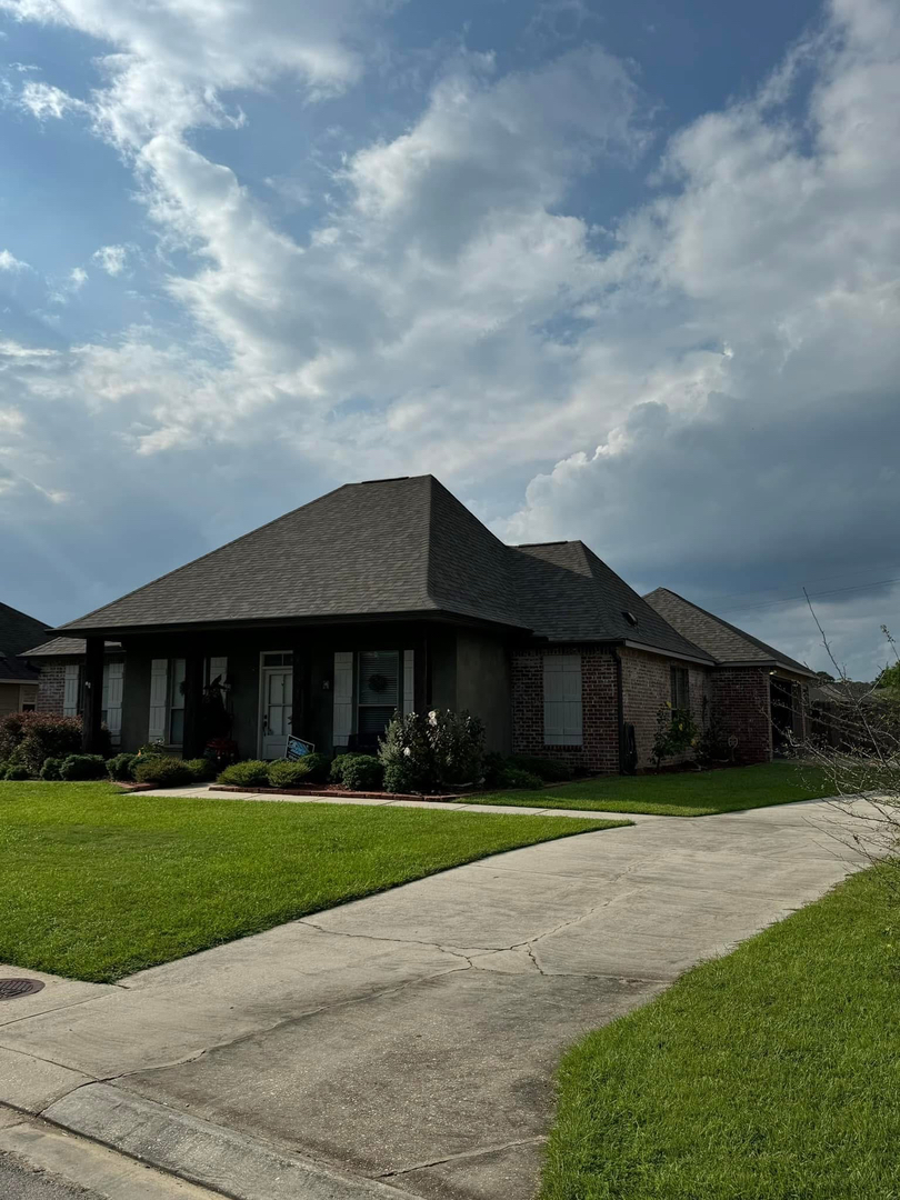 Teal Roofing & Sheet Metal Image