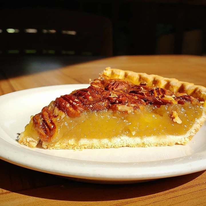 Lynn's Table - Conroe, TX