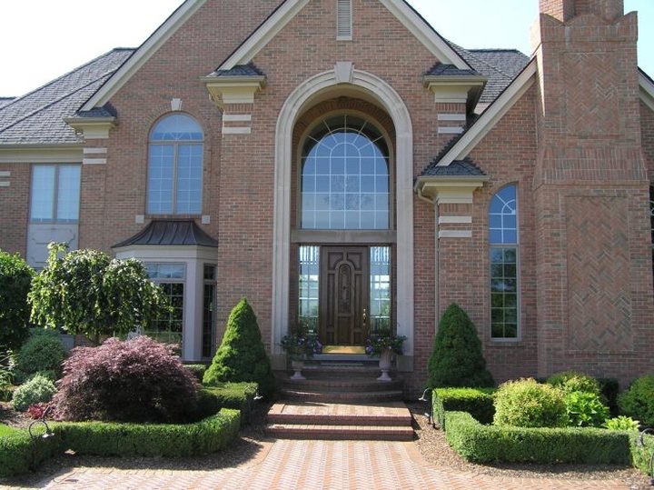 Berns Landscaping Image