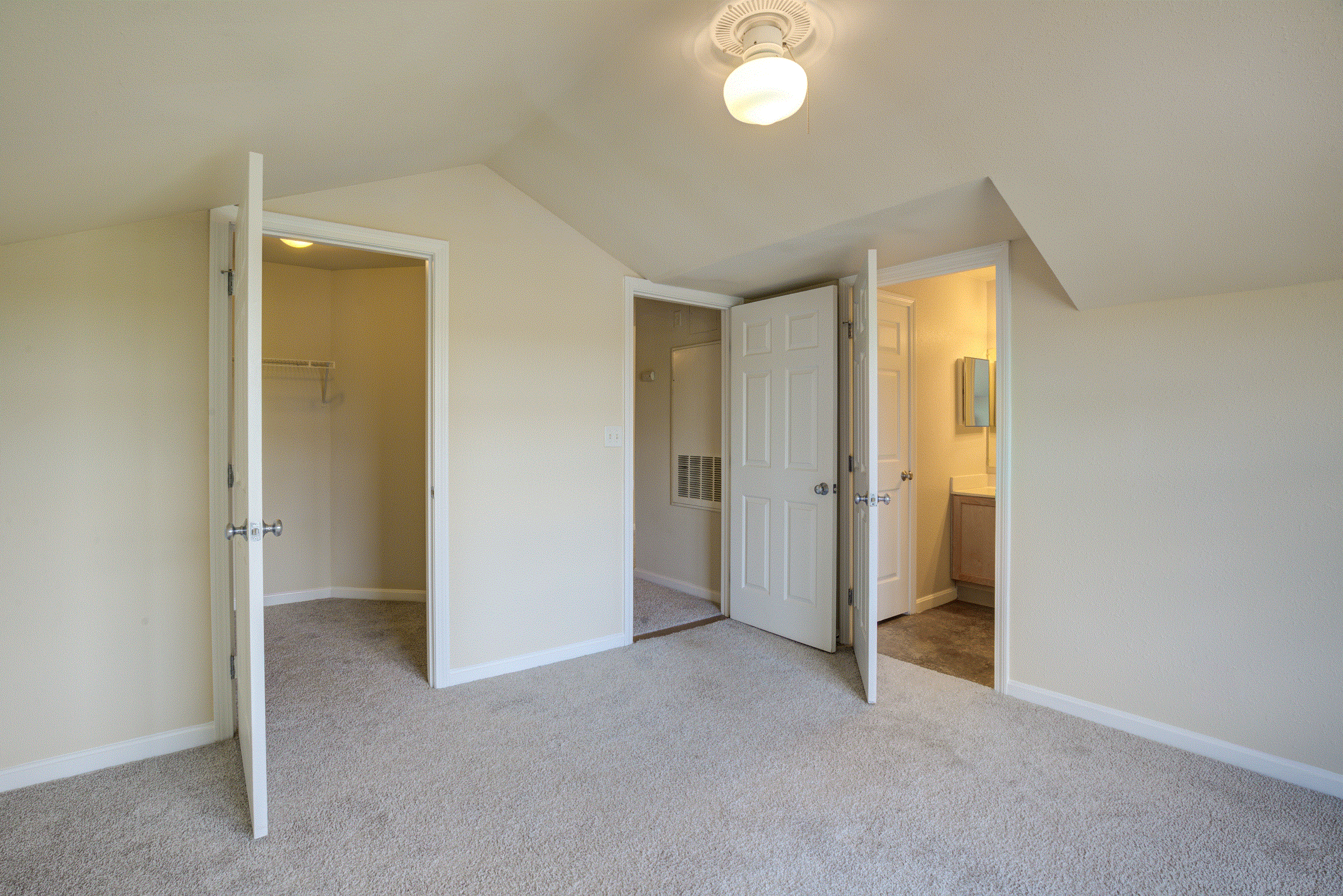 The Residences at Little River - Haverhill, MA