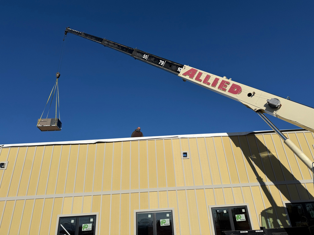 C&amp;W Mechanical Logo