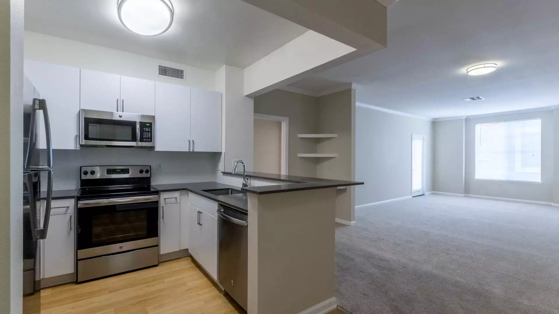 Promenade at Town Center Apartments - Valencia, CA