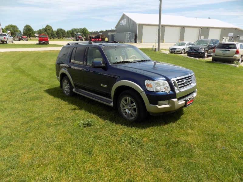 Anthony Auto Sales - Hudson, IA