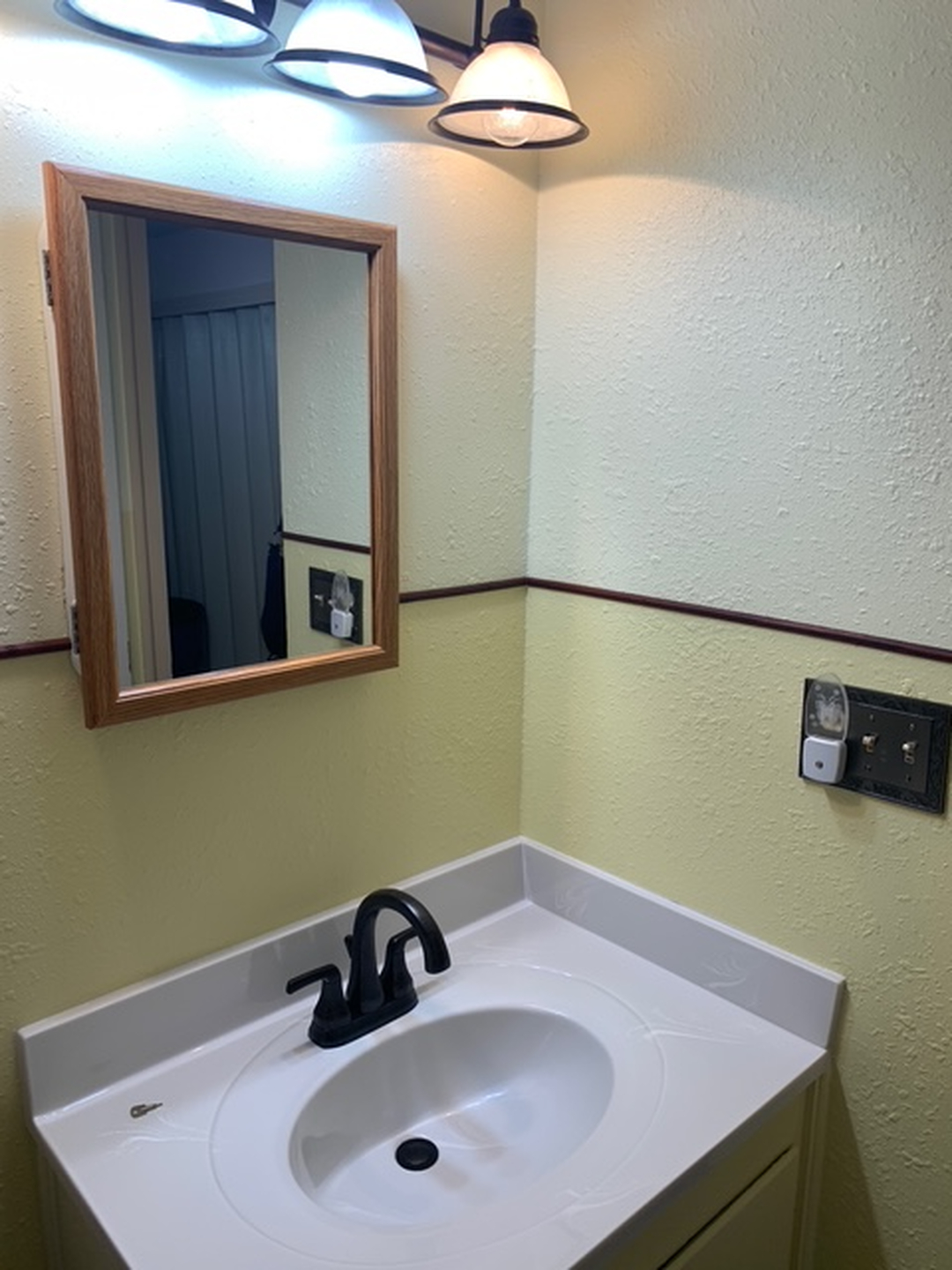 Bullseye Interior Painting LLC Image