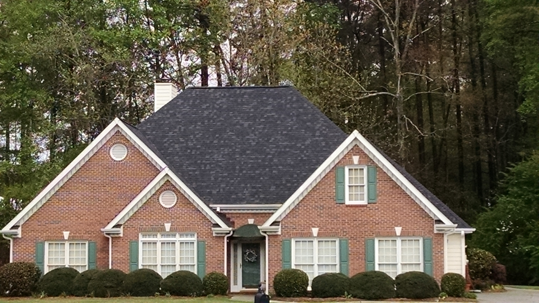 Wages Goldstar Roofing & Gutters Image