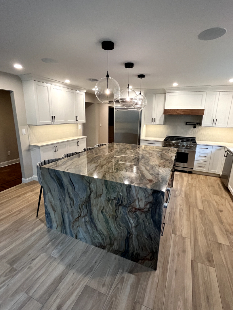 RJS Construction & Development Image