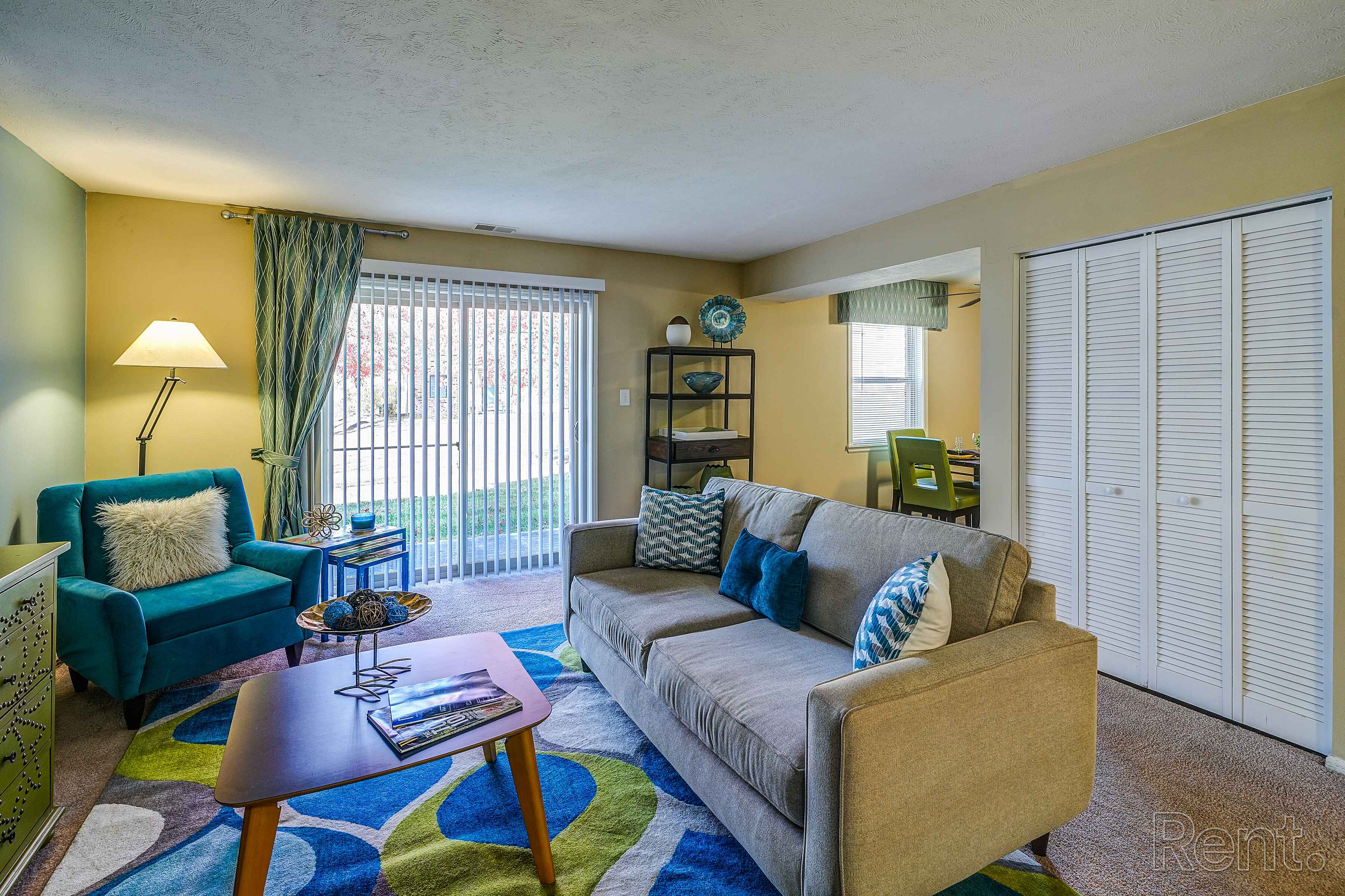 Lions Creek Apartments Image