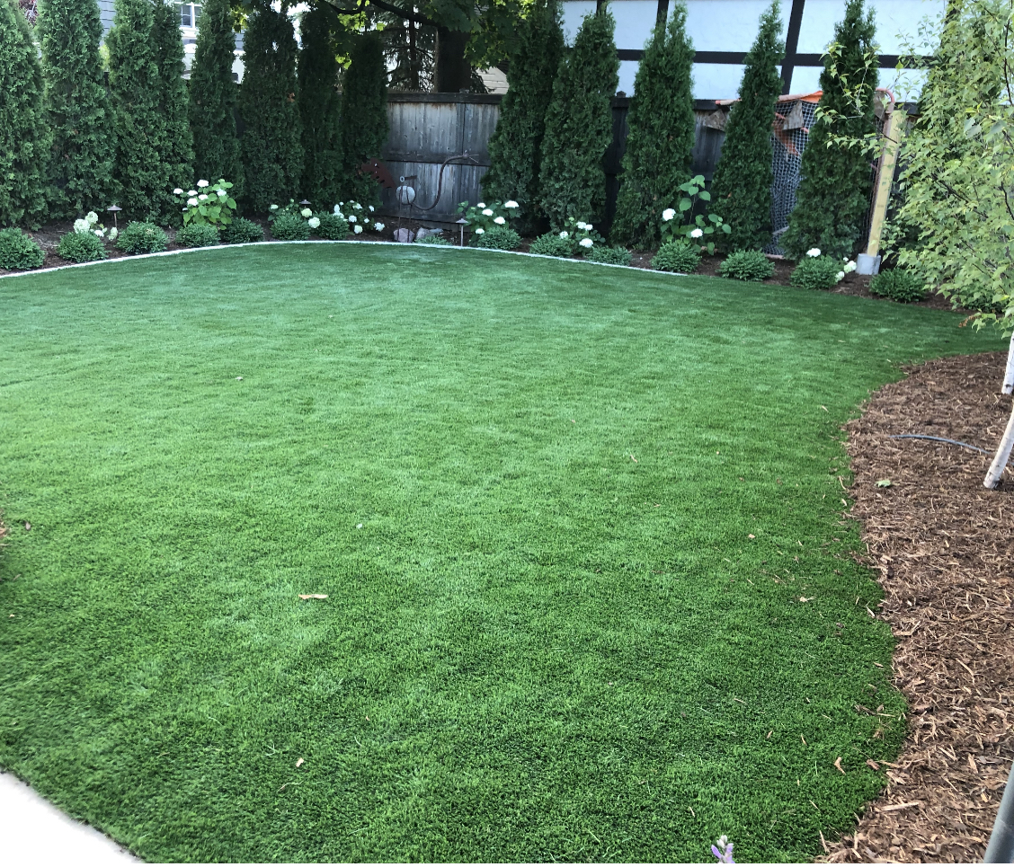 Milwaukee Landscape & Design Image