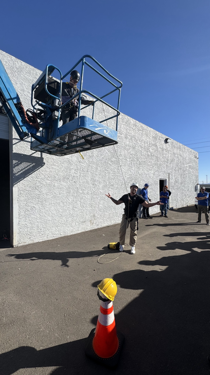 Professional Window Cleaning Image