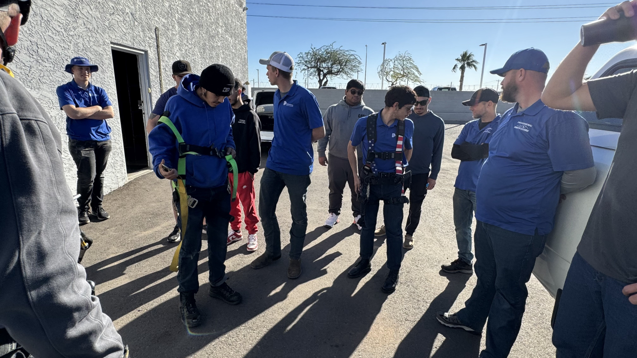 Professional Window Cleaning Image