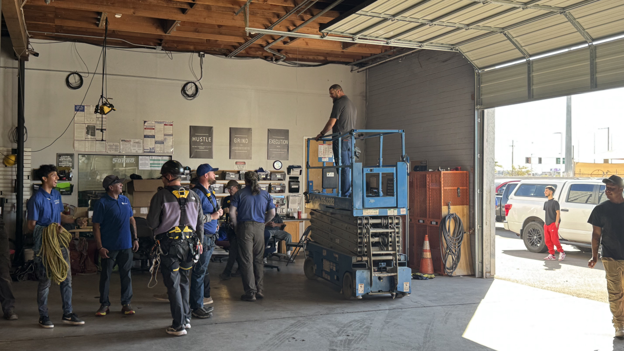 Professional Window Cleaning Image