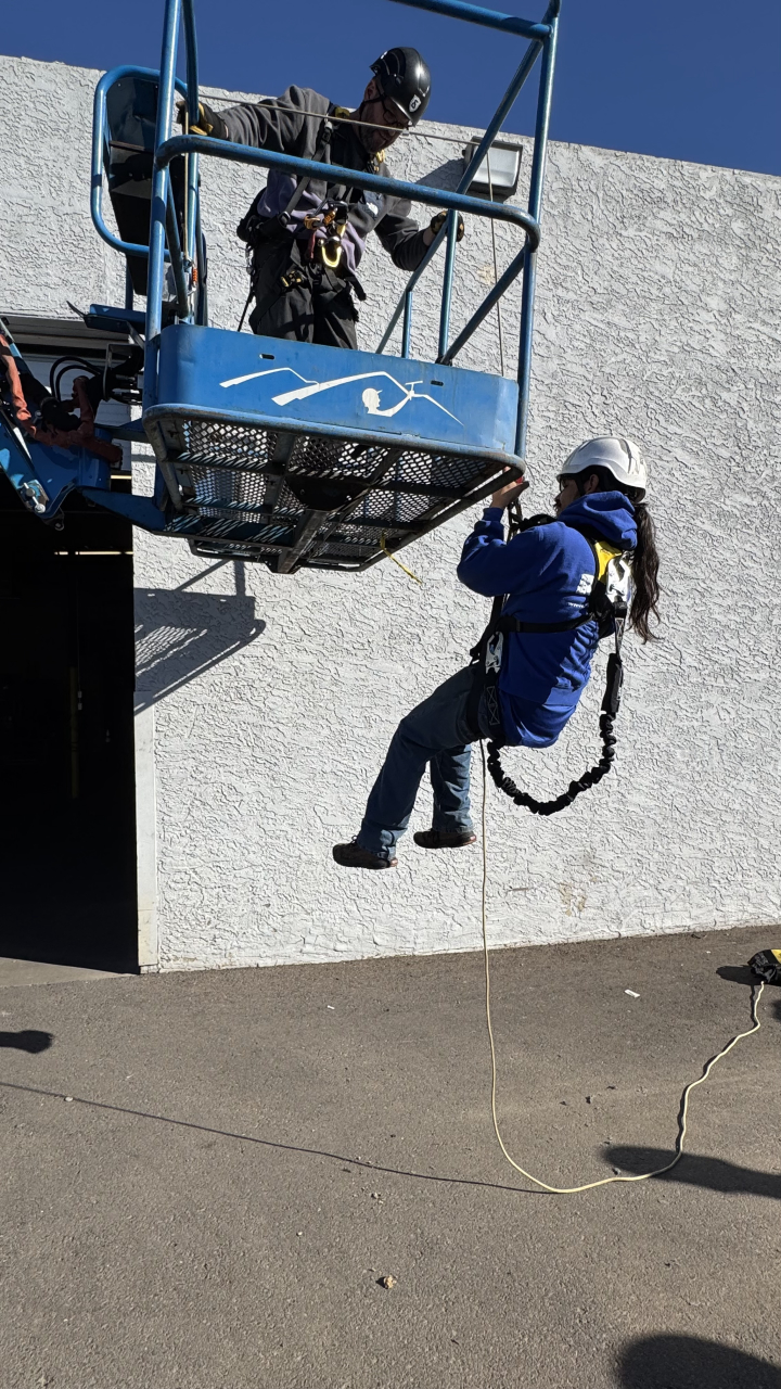 Professional Window Cleaning Image