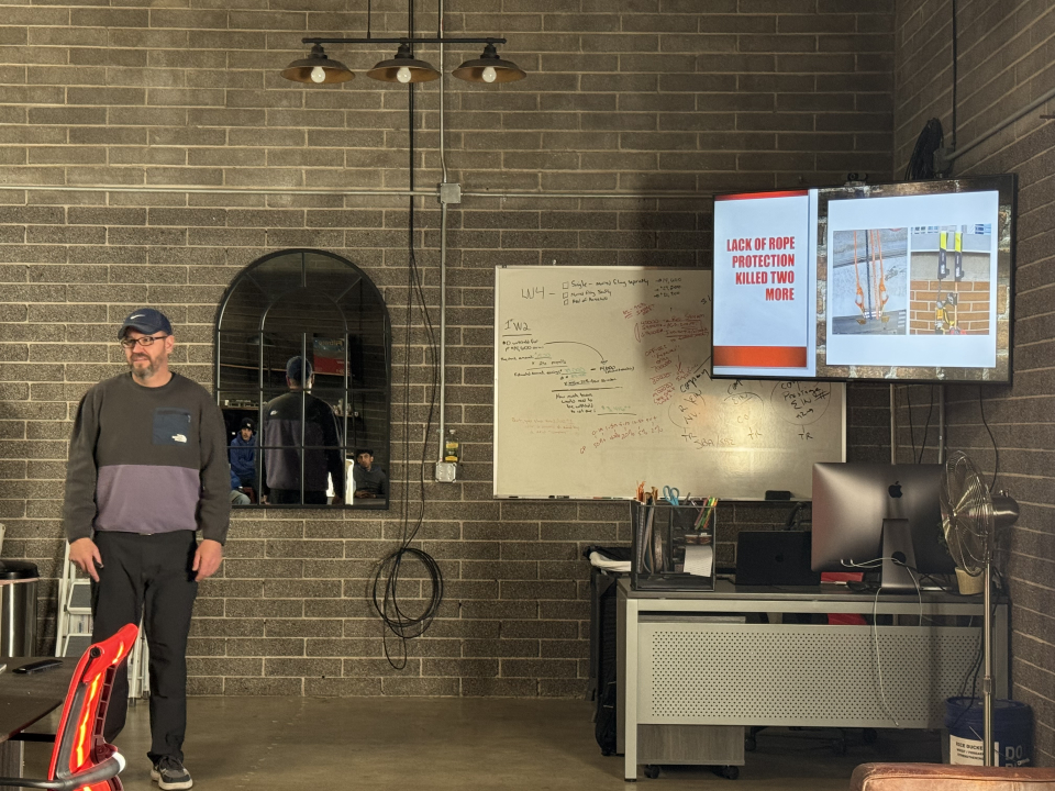 Professional Window Cleaning Image