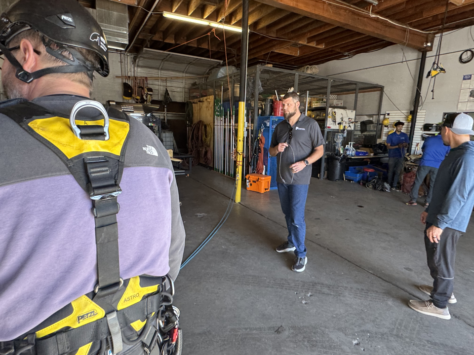 Professional Window Cleaning Image