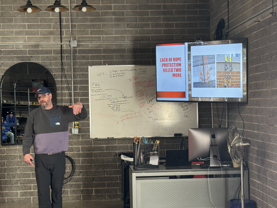 Professional Window Cleaning Image