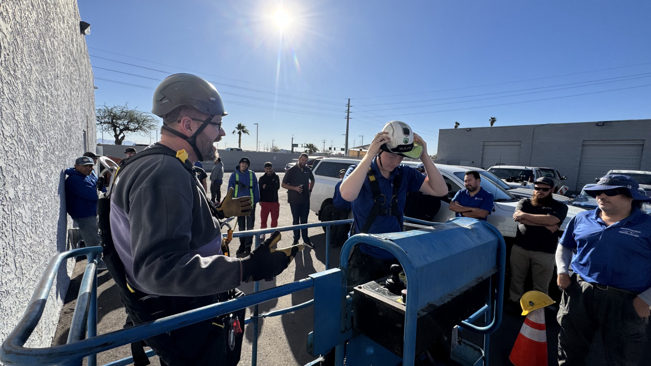Professional Window Cleaning Image