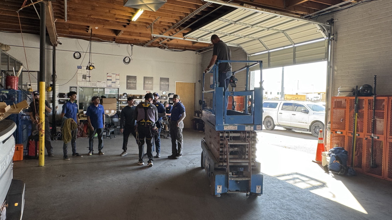 Professional Window Cleaning Image