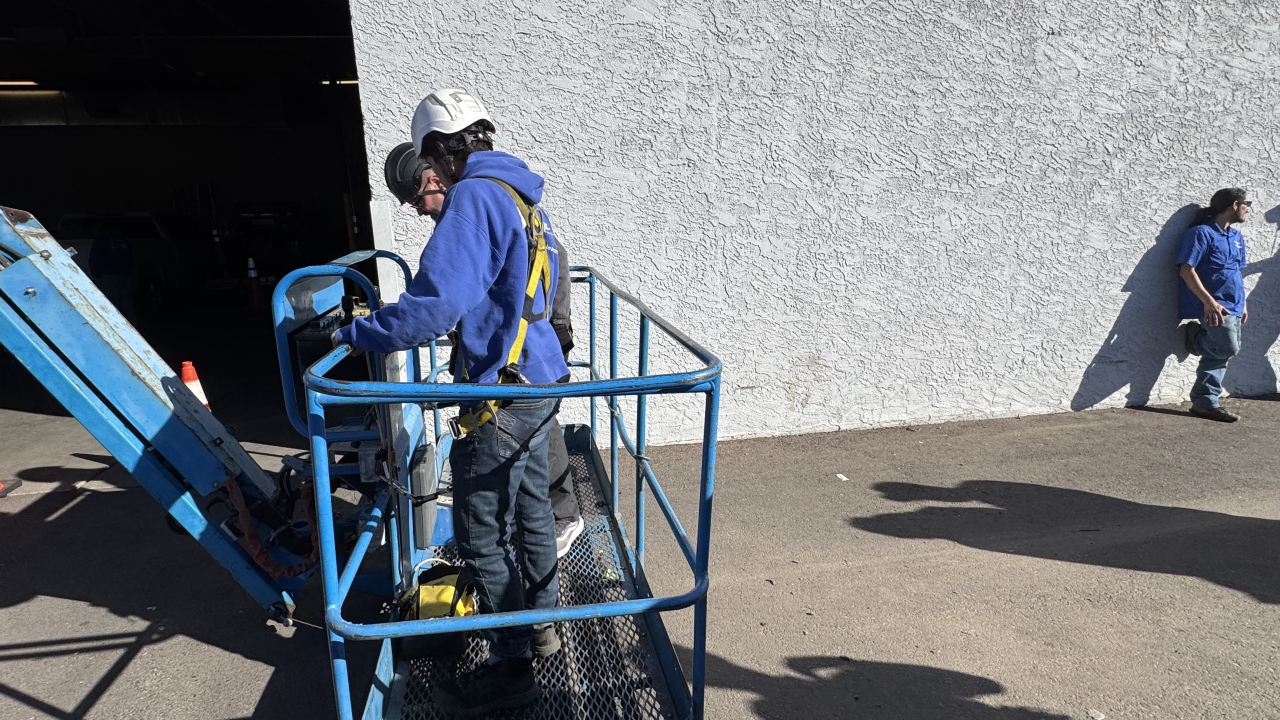 Professional Window Cleaning Image