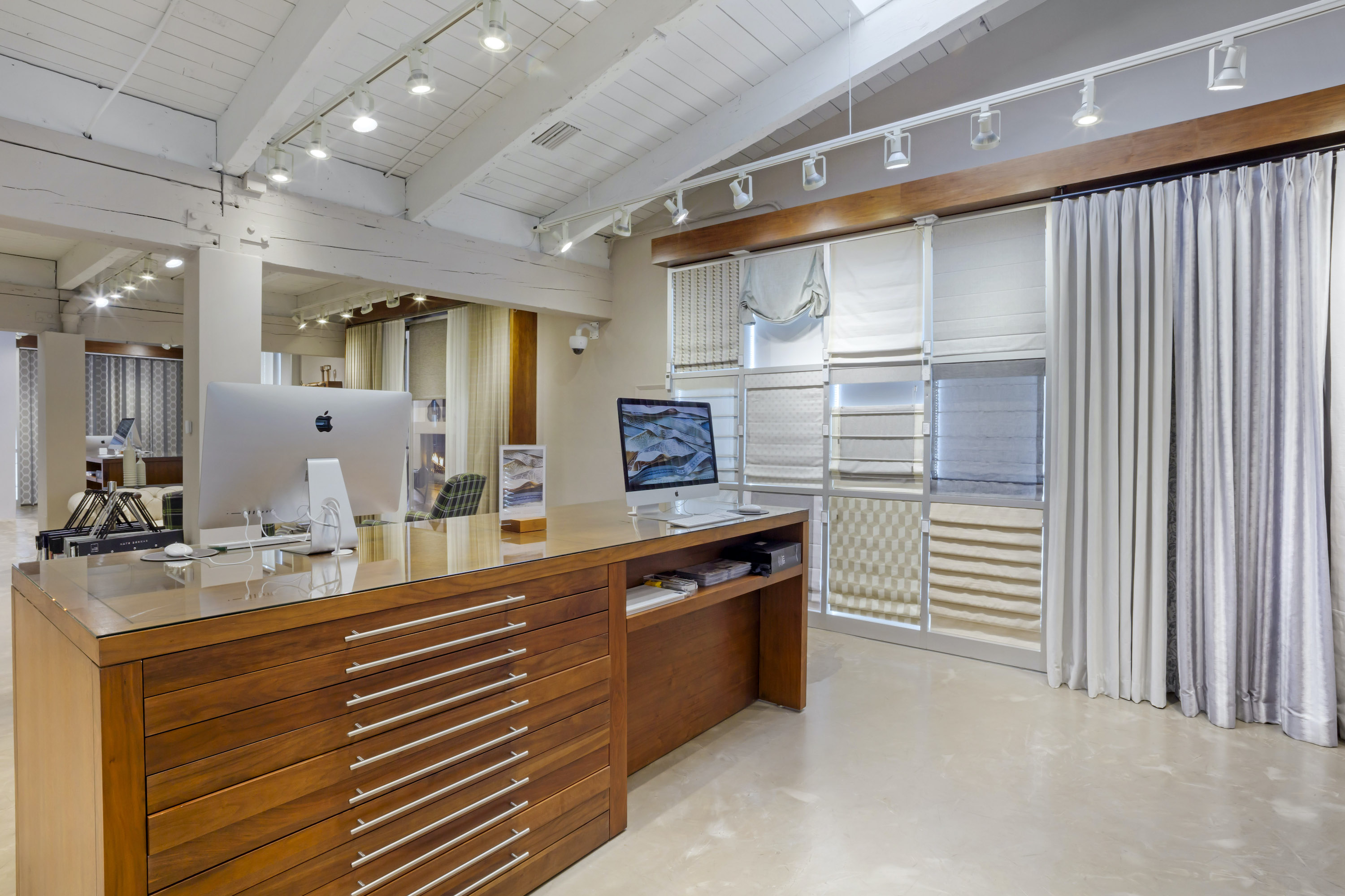 The Shade Store Image