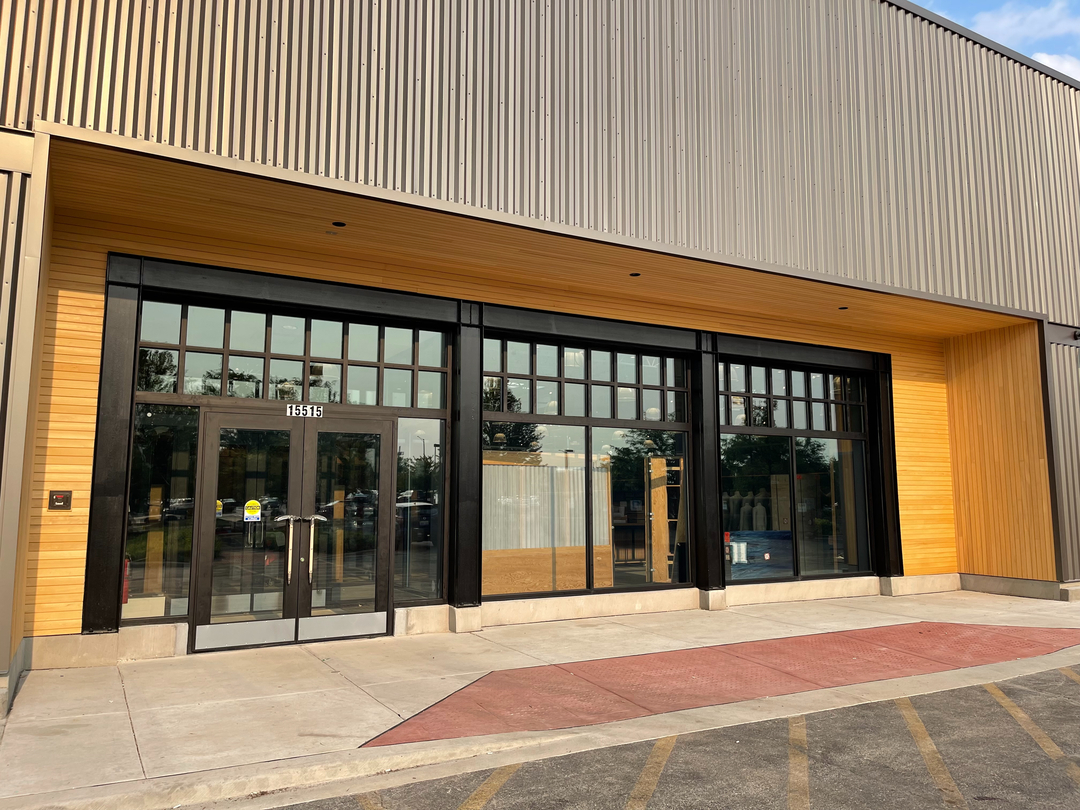 Glasshopper Schor Glass Image