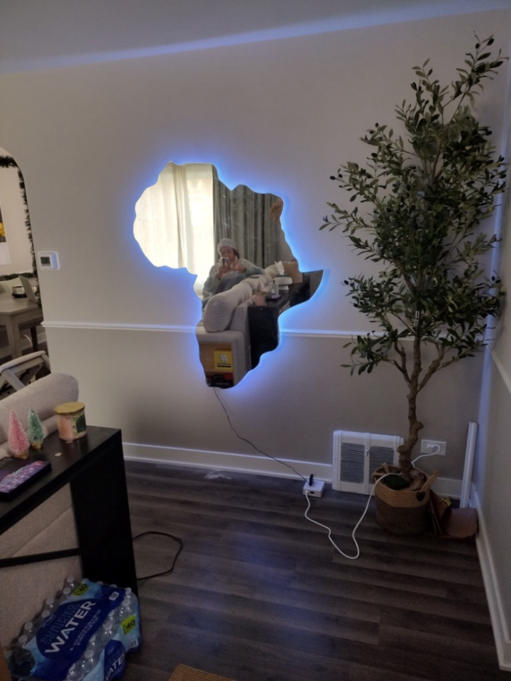 Glasshopper Schor Glass Image