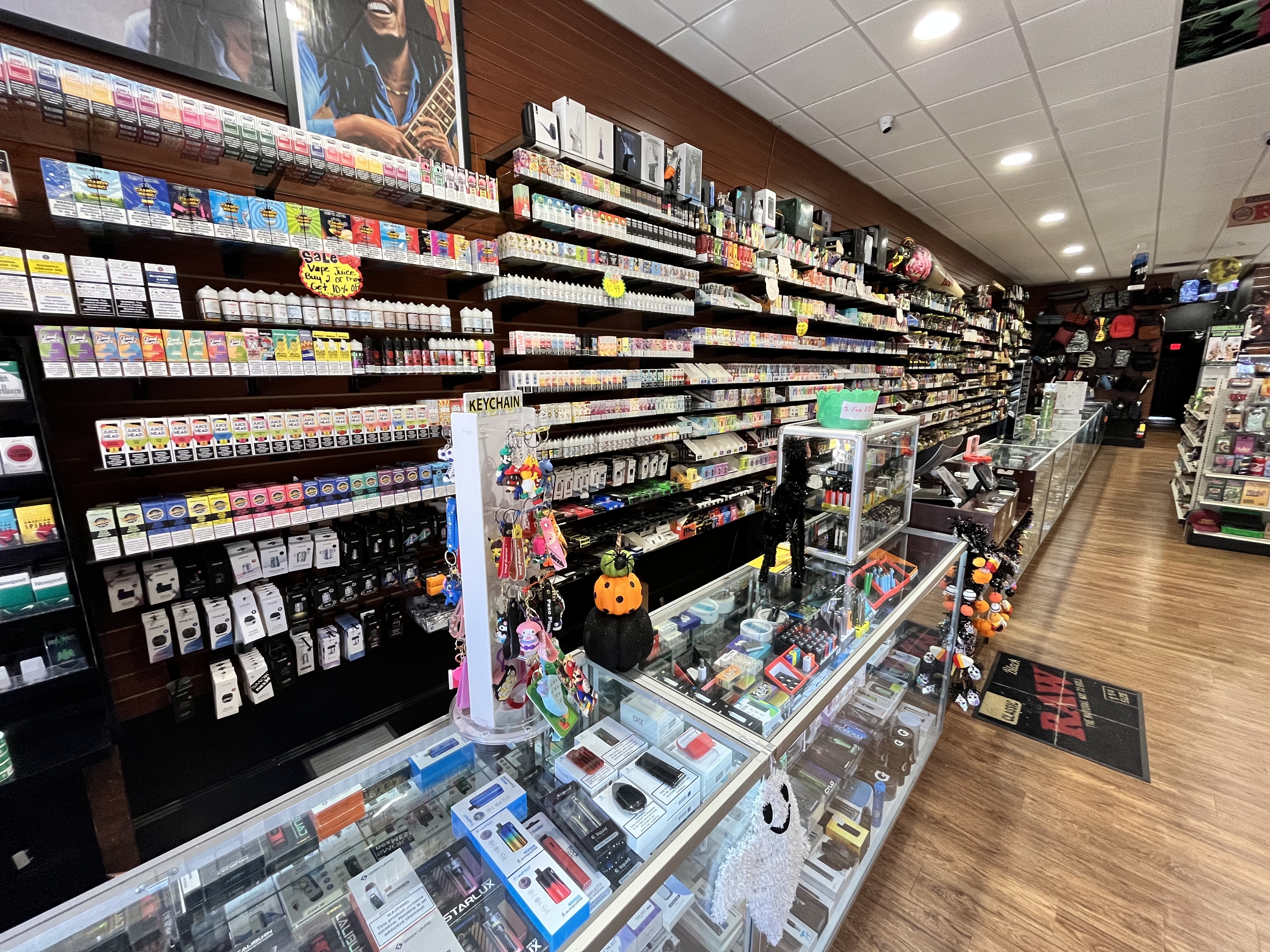 Indy Smoke Time Uptown Image