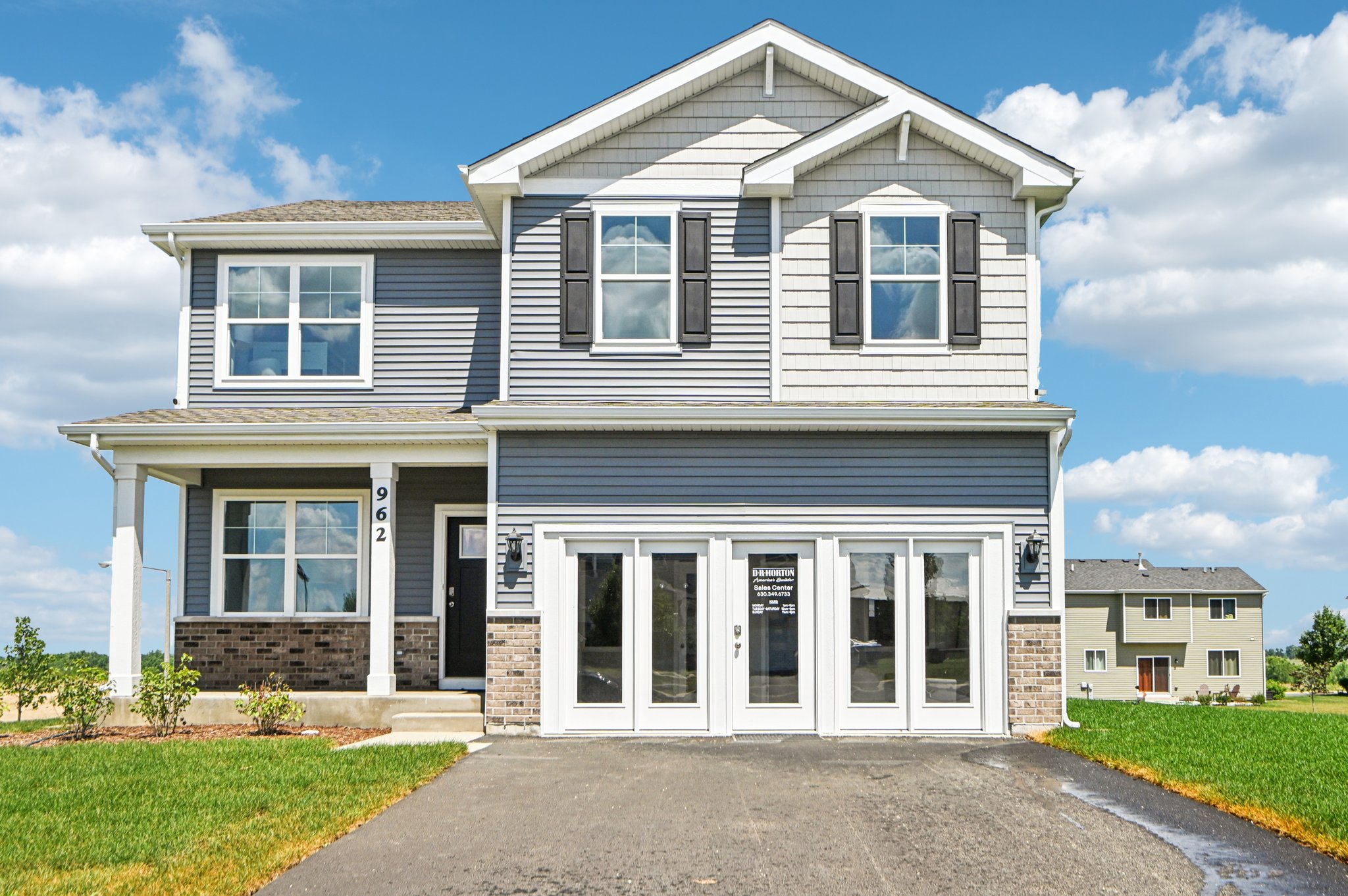 Marquis Pointe by D.R. Horton Logo