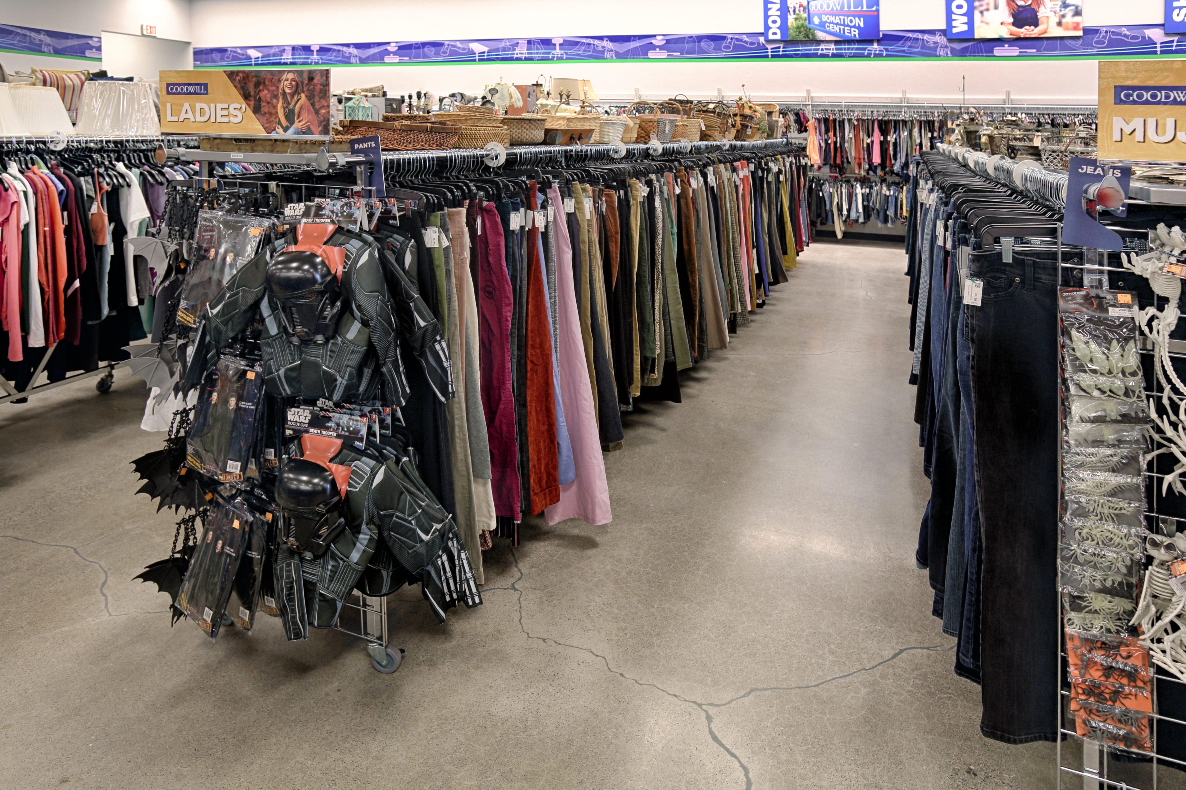 Goodwill Store Image