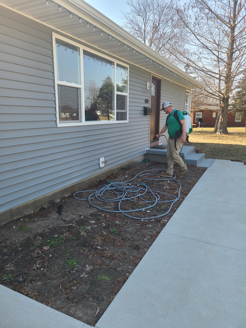 Pest Pro Solutions - Lees Summit, MO