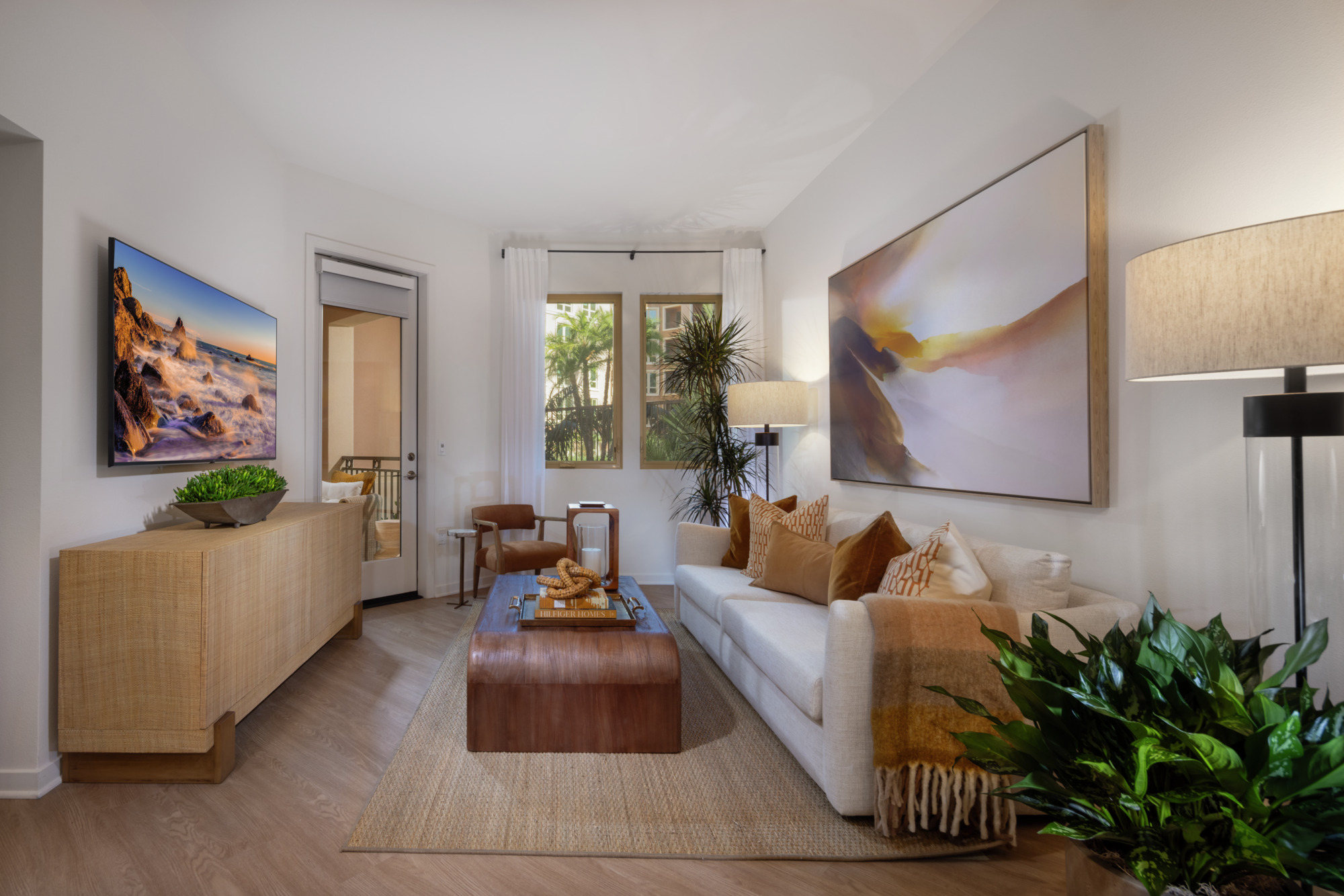 Colonnade at The Market Place Image