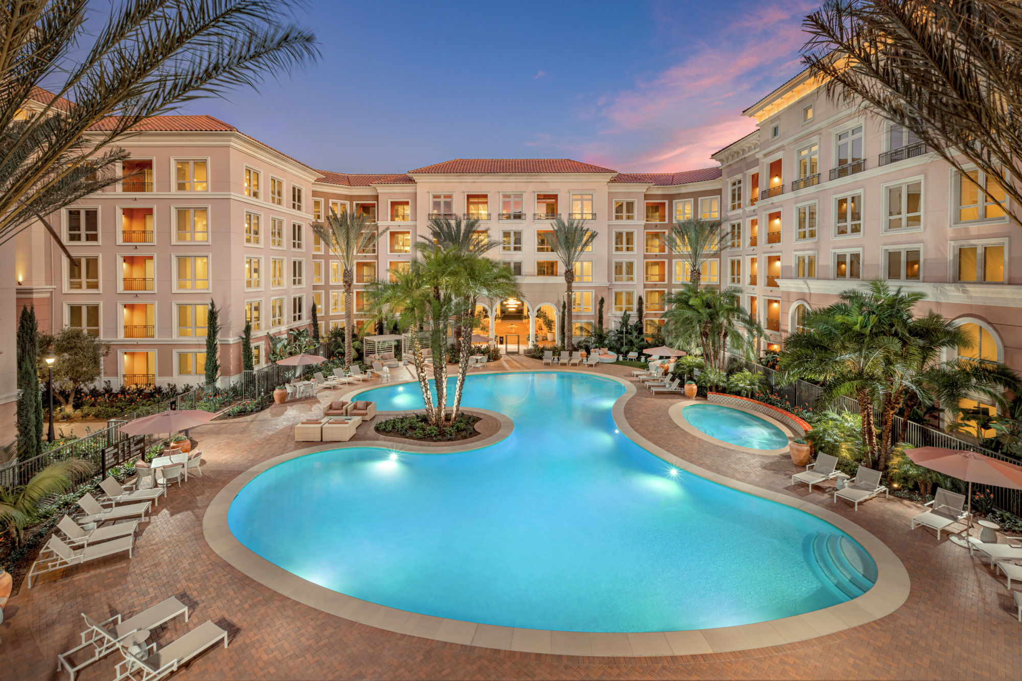 Colonnade at The Market Place Image