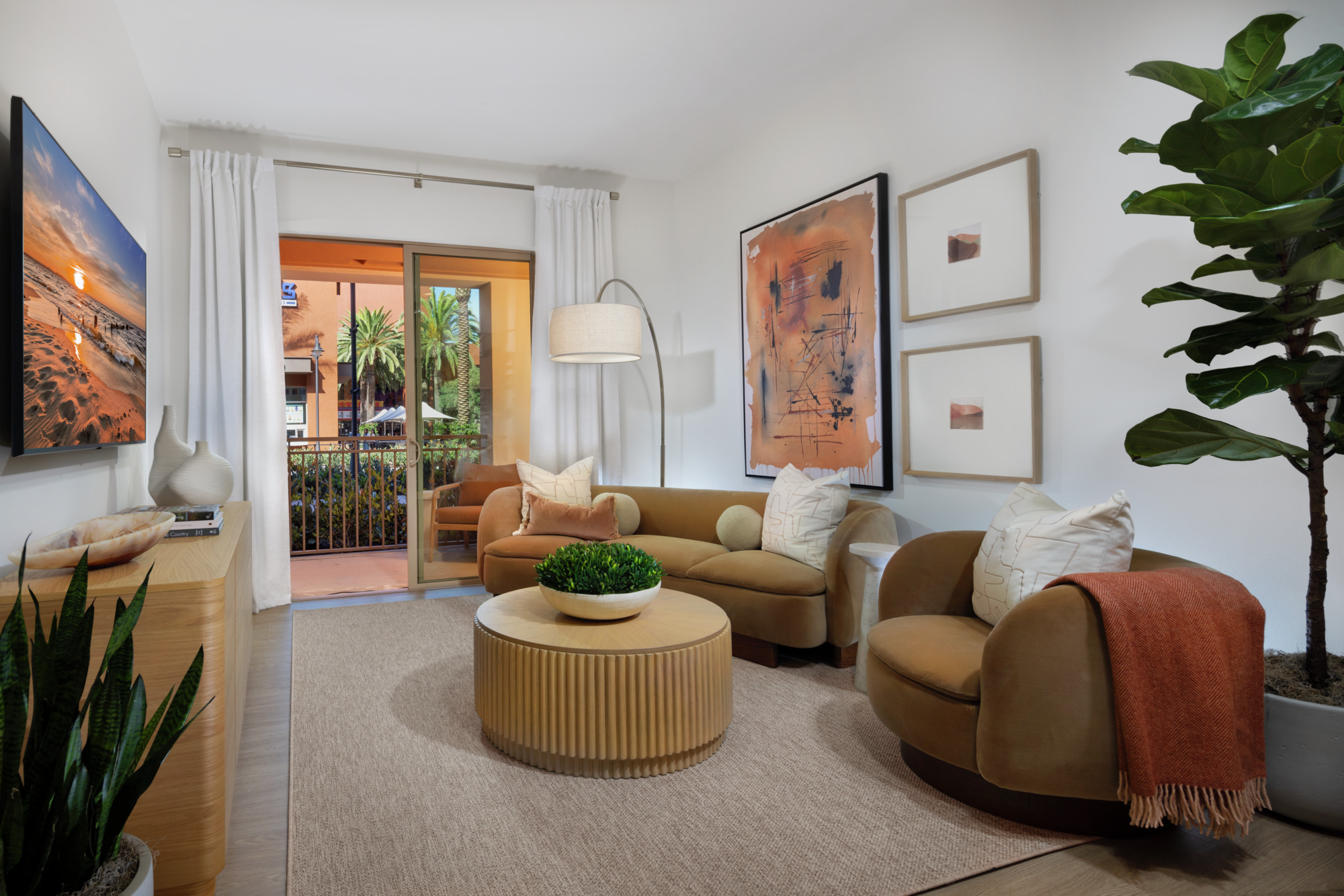 Colonnade at The Market Place Image