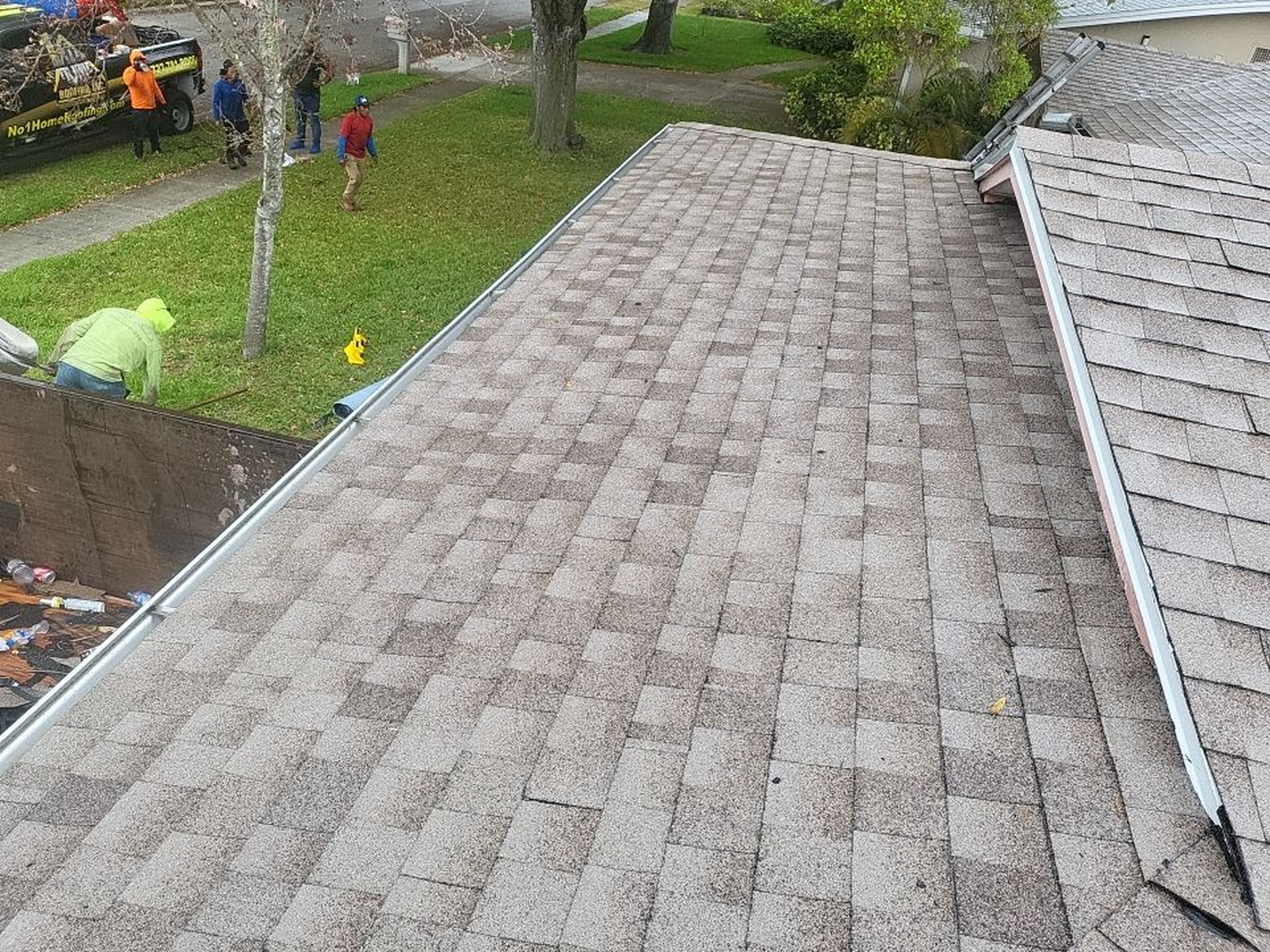 Tampa Pro Roofing Image