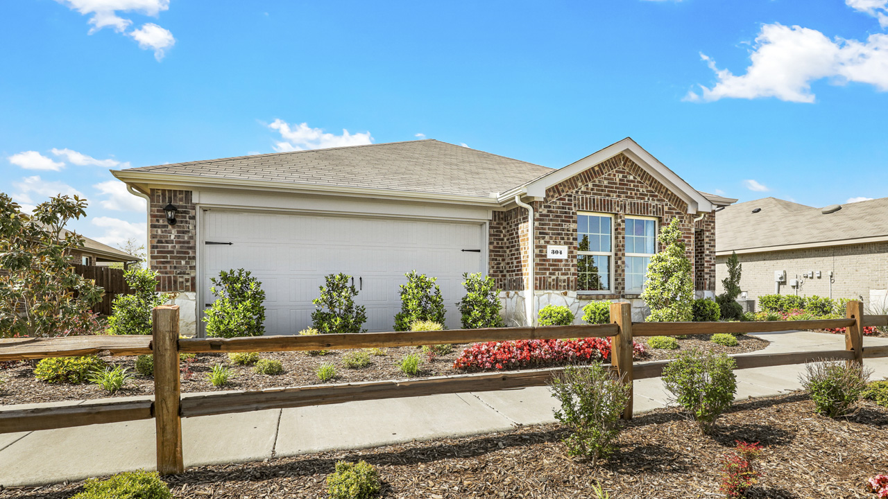 Magnolia by Express Homes - Royse City, TX