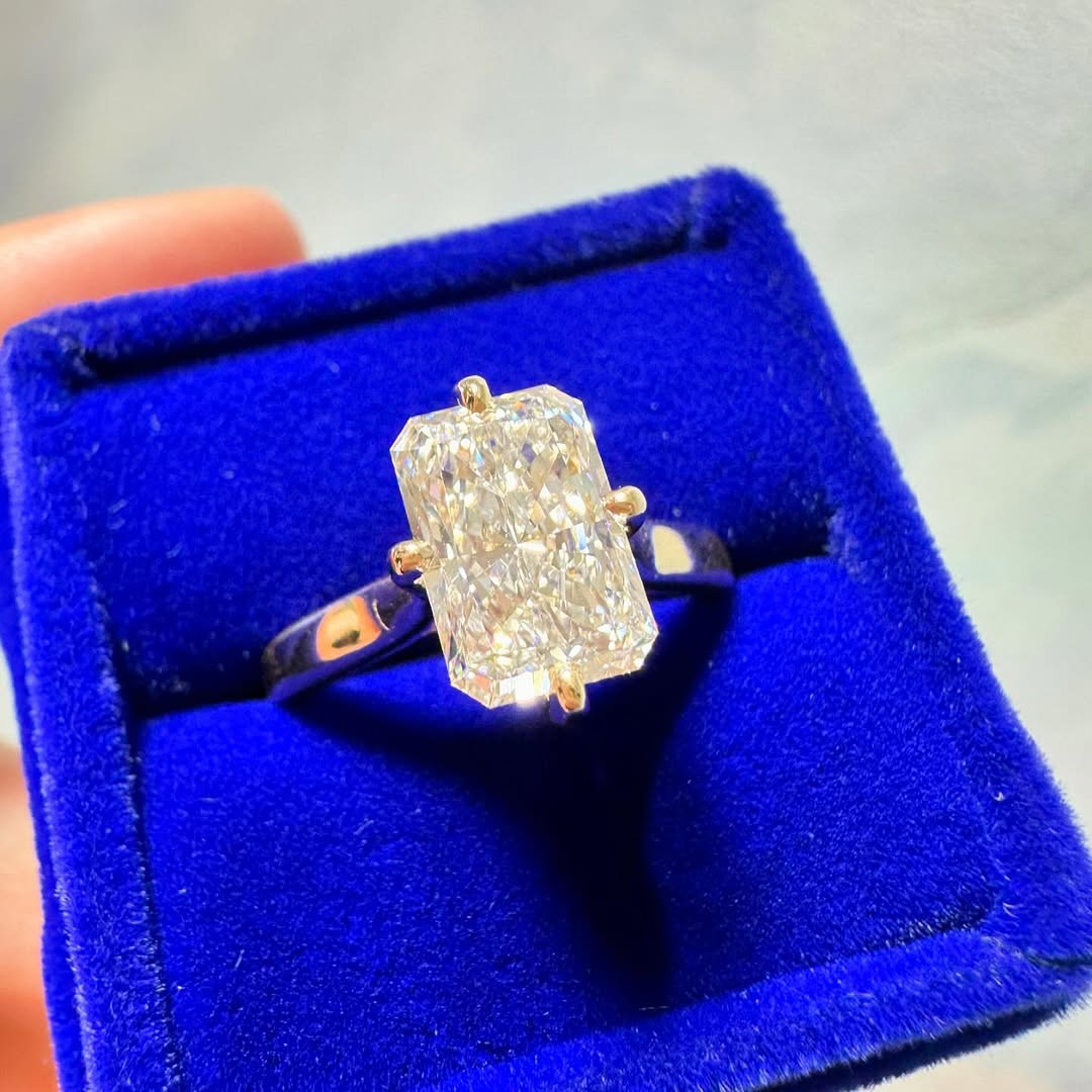 Blue Water Jewelers Image