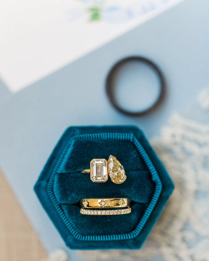 Blue Water Jewelers Image