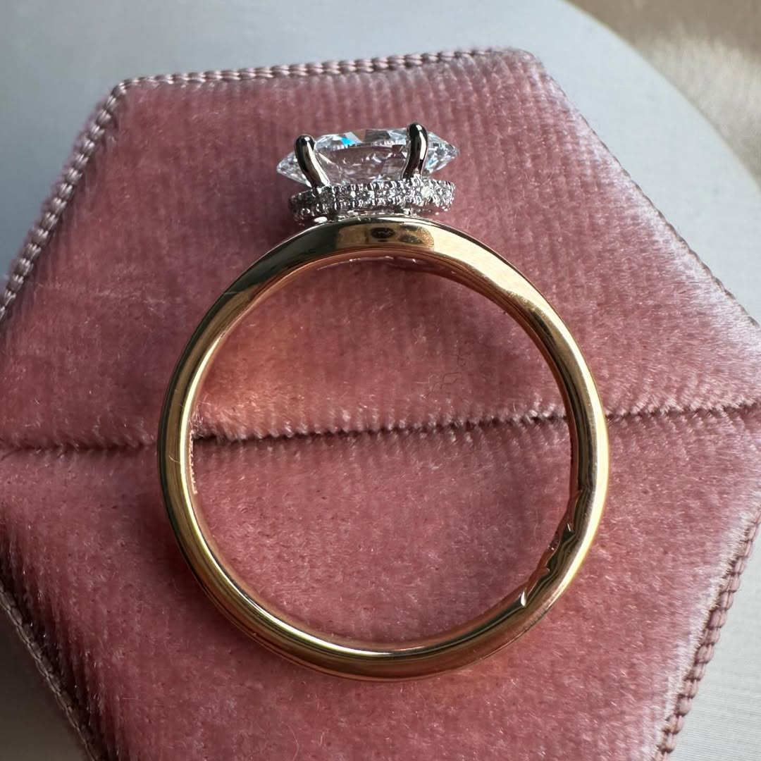 Blue Water Jewelers Image